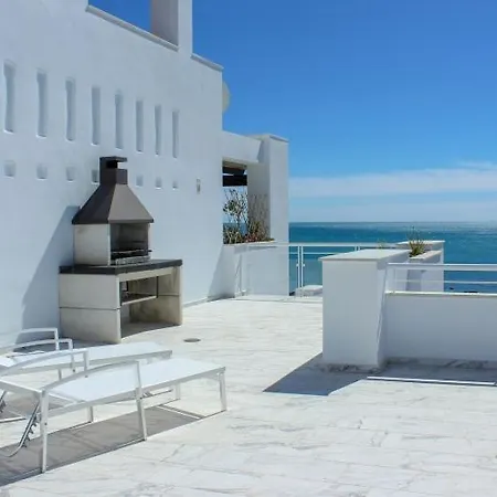Casares Del Mar Luxury Apartments Penthouse With Beach Access Exterior photo