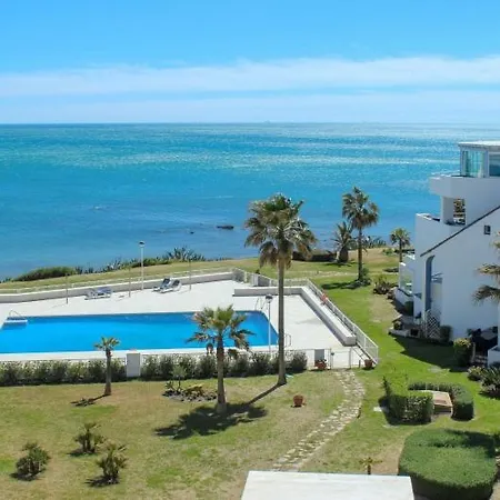 Casares Del Mar Luxury Apartments Penthouse With Beach Access Exterior photo